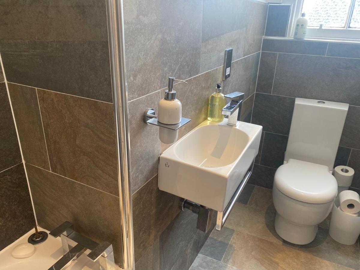Lovely Main Door 2 Bed Apartment إدنبرة المظهر الخارجي الصورة