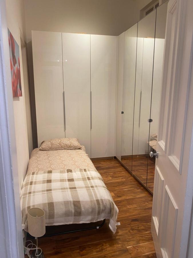 Lovely Main Door 2 Bed Apartment إدنبرة المظهر الخارجي الصورة